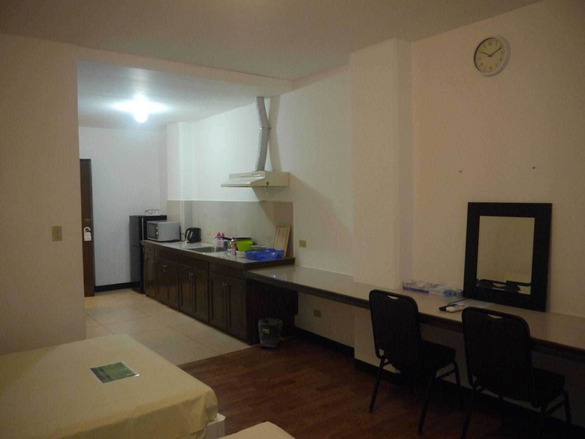 Himawari Hotel Garapan Exterior foto